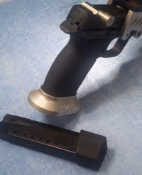 SJC S&W M&P Magwell